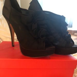 Platform beautiful shoes